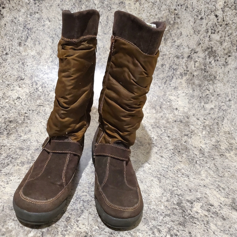 3/$20 Womens Brown Leather Winter Boots Size 9